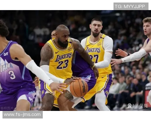 1997年湖人与爵士季后赛对决回顾与精彩瞬间分析